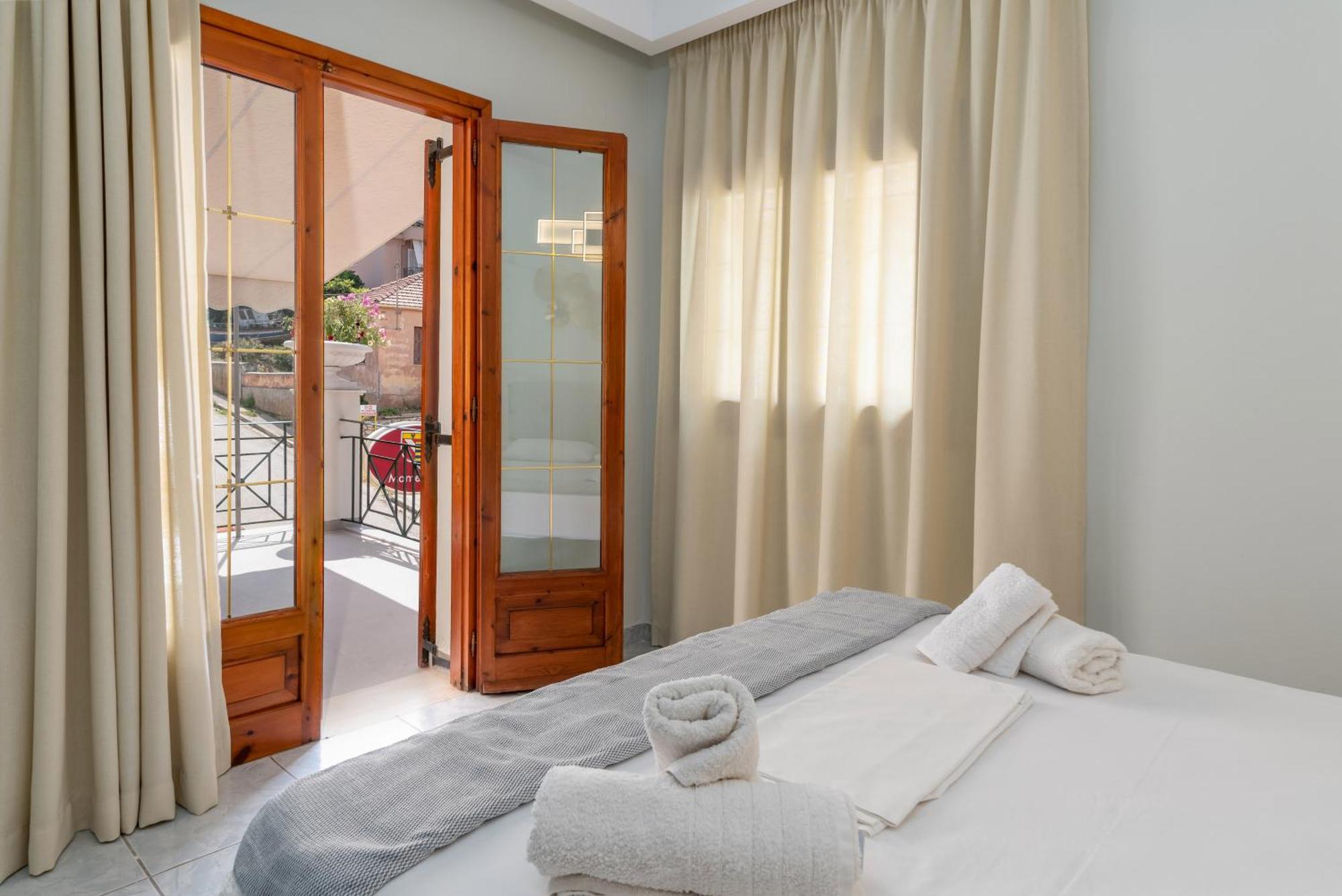Monteduca Apartments Argostoli  Luaran gambar
